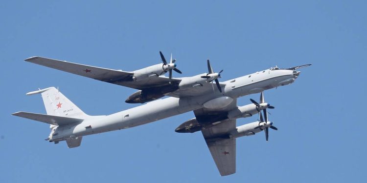 Kriza Ukrainë-Rusi, paralajmëron Polonia: Do të mbyllim hapësirën ajrore për linjat ruse