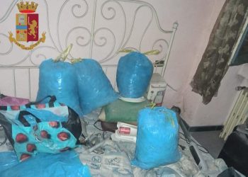 Shqiptarët ndërtojnë laborator droge në mes të Milanos, sekuestrohen 16 mijë euro