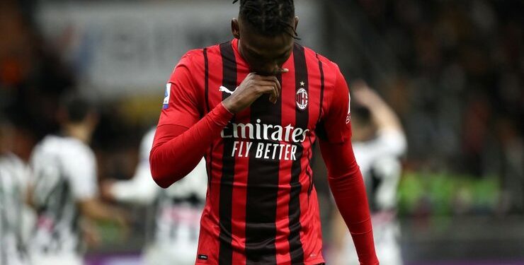 VIDEO/ Udinese “frenon” kuqezinjtë, Leao nuk mjafton për Milanin