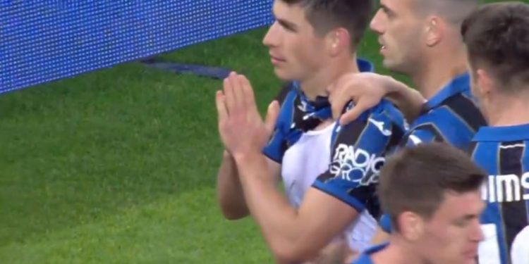 VIDEO/ Shënoi dopietë në fitoren e Atalantës, lojtari ukrainas emocionoi me shkrimin