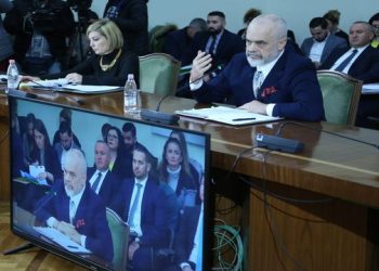 “Ndjesë, ngrita pak zërin”/ Rama debat me Tabakun: Nuk të përgjigjem më! Po të jap të vetmin shans