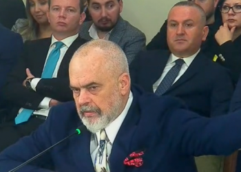 “Jeni njeri i oksidentit, pse nuk mban përgjegjësi?’, Rama, Bushatit: Ti a je krenar për Sali Berishën?’ Me Rama’ ik nuk  ecën!