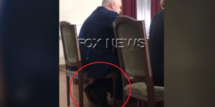 Pyetet për aferën e inceneratorëve, Rama shfaqet i tensionuar gjatë dëshmisë, bie në sy detaji poshtë karriges