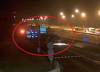 VIDEO/ Çfarë ishte kjo?! Helikopteri misterioz amerikan zbret në kufirin Ukrainë-Poloni