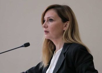 PS kallëzon në SPAK Jorida Tabakun: Pse shkove pa leje në takim me Krajën