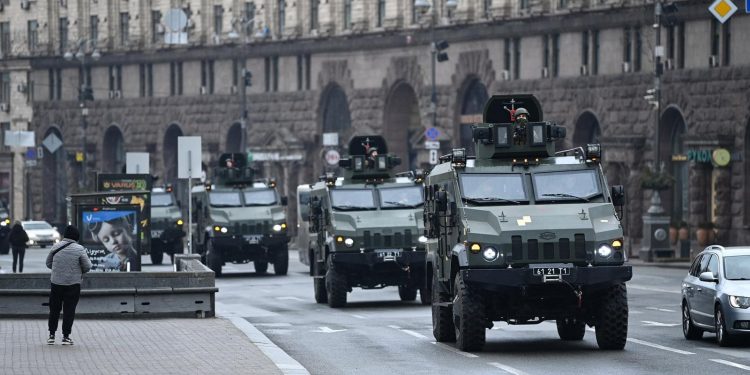 Lajm i fundit/ Kievi, tërësisht i rrethuar nga rusët