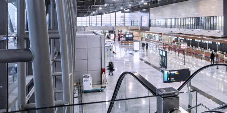 E FUNDIT/ Ky shtet heq të gjitha kufizimet anti-covid për shtetasit shqiptarë