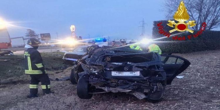 Itali/ Ndërron jetë 55-vjeçarja shqiptare, makina e bërë copash