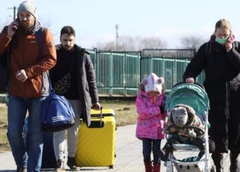 Frikë nga lufta, mbi 360 mijë ukrainas braktisin vendin