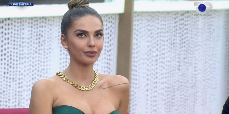 FOTO/ Beatrix Ramosaj shpenzon shifrën marramendëse, çanta Hermes kushton sa një makinë