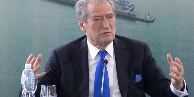 Sali Berisha rrëfen si ktheu mbrapsht gjermanin me 15 miliard euro. Zbulohet arsyeja