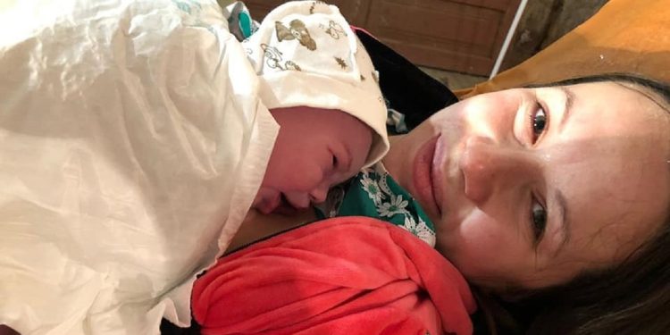 Luftë dhe shpresë! 6 foshnje lindin nën zhurmën e bombardimeve ruse në Ukrainë