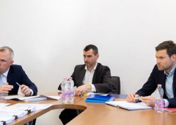 VIDEO/ UEFA i del në krah Armando Dukës për zgjedhjet: Po vlerësojmë ndikimin e politikës