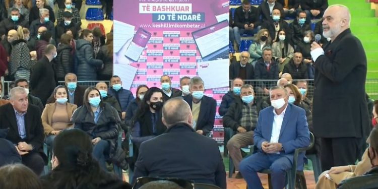 “Këta të mallkuar janë të zhytur deri në grykë”, Rama nga Dibra: Gjyqtarët e korruptuar duhet të ndalen