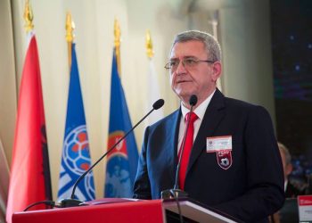 Presion nga Erion Veliaj/ Gjykata e Tiranës pezullon zgjedhjet e FSHF-së në 2 Mars