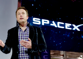 Elon Musk jep 5.7 miliardë dollarë aksione për bamirësi