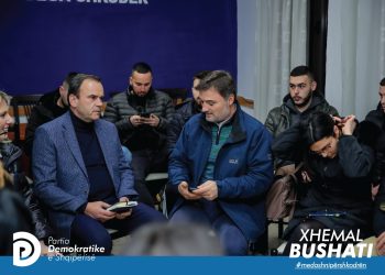 FOTO/ Mashtrues- Demokratët e Shkodrës masakrojnë Enkelejd Alibeajn