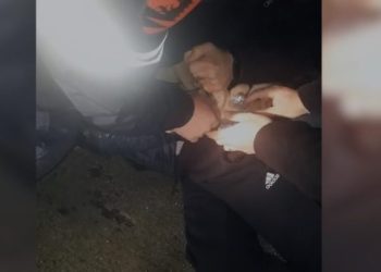 VIDEO/ Arrestohen dy shtetas në Gjirokastër, shisnin kanabis të ndarë në disa doza