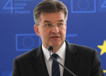 Lajçak jep “dritën jeshile”: Kosova dhe Serbia janë shumë afër një marrëveshje