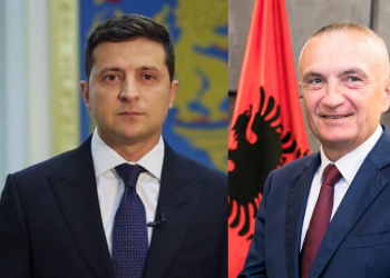 FOTO/ Doli kundër presioneve të Rusisë, Presidenti i Ukrainës mesazh Metës