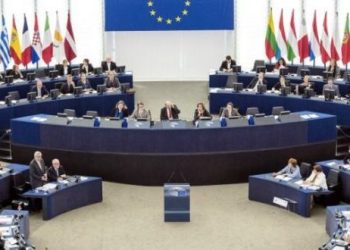 FOTO/ Eurodeputetët kërkesë UEFA-s: Finalja e Champions të mos zhvillohet në Rusi