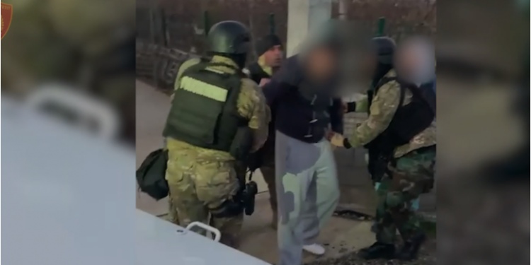 I akuzuar për vrasjen e dyfishtë në Lezhë, ja çfarë vendimi mori gjykata për Edmond Përdodën