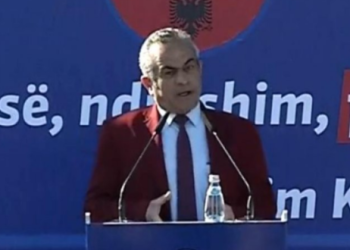 Premtim Kryemadhi fiton Dibrën, takim me banorët në Fushë Alie