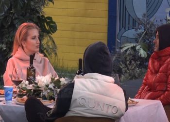 “Puthja e parë dhe parashuta…”/ Banorët rrëfejnë emocionet e forta brenda BB VIP: Dridhje e gjallë