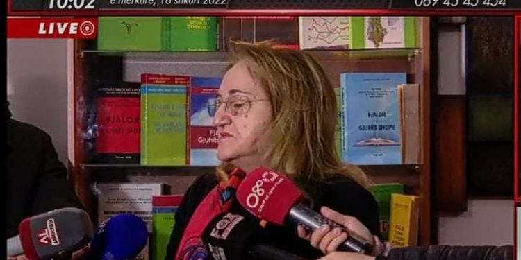 A do të lirohen përfundimisht masat anticovid?-Rakacolli jep lajmin e fundit