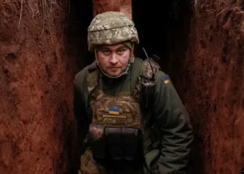 Gati për luftë? Ukraina shpall gjendjen e jashtëzakonshme në të gjithë territorin e saj