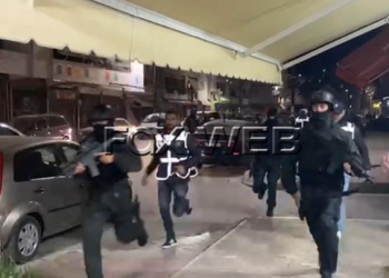 VIDEO/ Çfarë po ndodh në Fier? RENEA e snajperë zbarkojnë në qytet, situatë e tensionuar