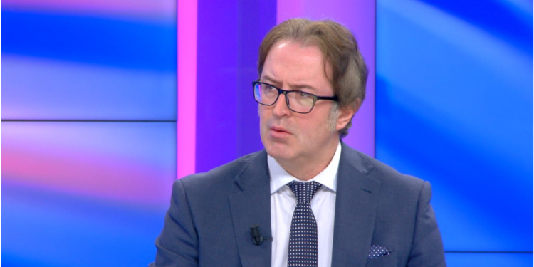 Alizoti: Tragjedi nëse Basha s’ikën, do të hyjë në guinness. PD në pikë kritike