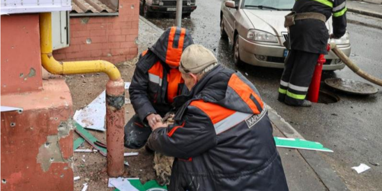 Sulmet nga Rusia, Ukraina do të importojë gaz nga Polonia