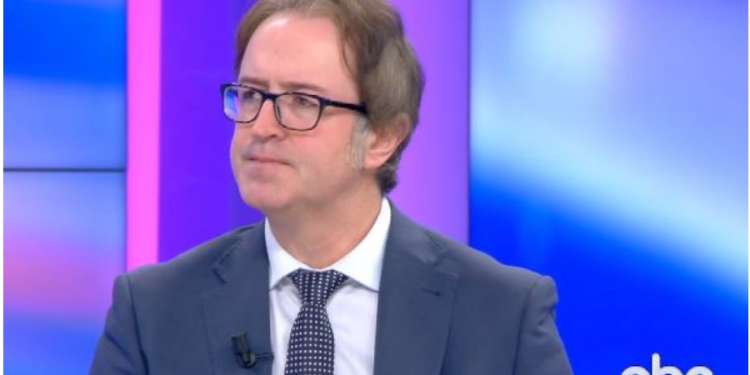 Shpërthen Tomorr Alizoti: Basha të largohet urgjent nga PD