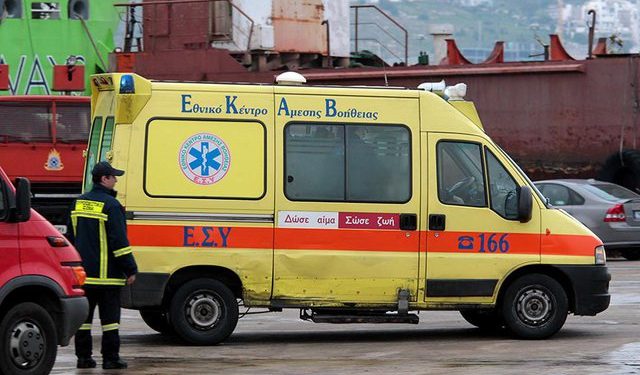 E RËNDË/ Shqiptarja hedh nipin dhe mbesën e mitur nga ballkoni, çfarë njofton policia greke