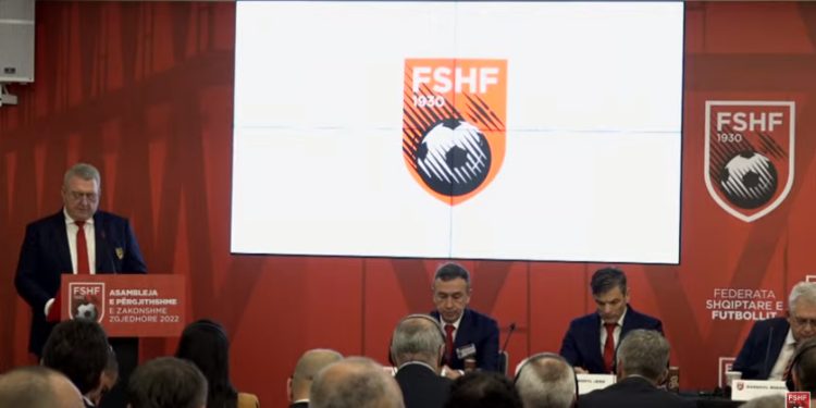 Asambleja e FSHF-së, trajneri i madh në mbështetje të Dukës