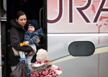 Nuk po zbatohet armëpushimi! Banori i Mariupolit: Dëgjoj granatimet çdo 3 minuta…