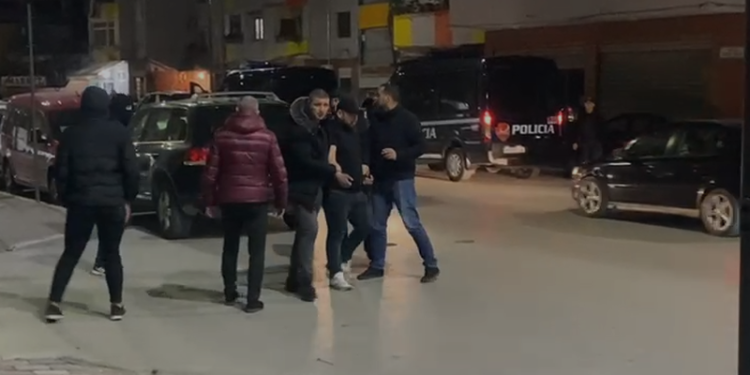 Arrestimi i bujshëm i Nuredin Dumanit, flasin fqinjët: Erdhi me qira para një jave, u tmerruam nga…