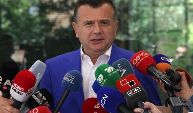 “Do të kemi një president më të mirë së Ilir Meta”, Taulant Balla zbulon nëse….