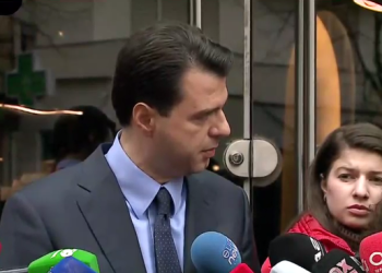 Lulzim Basha mundohet të bëj shqiptarët për budallenj, nuk mban përgjegjësi për humbjen