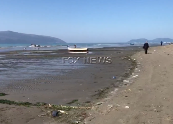 Tërhiqet me 50 metra deti në Vlorë, flasin peshkatarët për fenomenin e ‘çuditshëm’