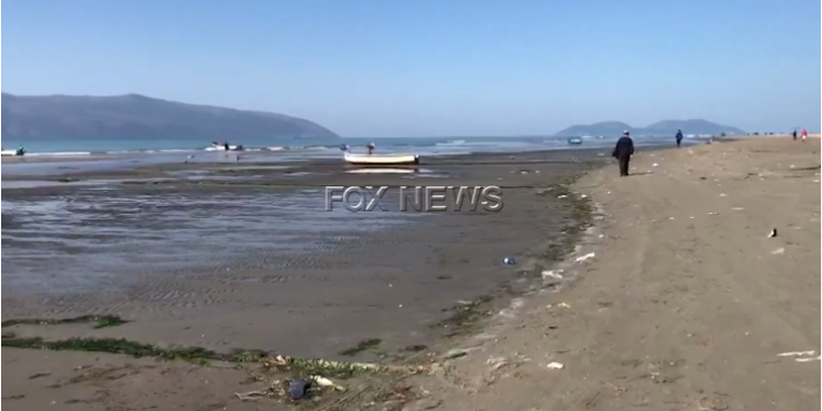Tërhiqet me 50 metra deti në Vlorë, flasin peshkatarët për fenomenin e ‘çuditshëm’