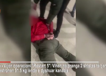Kapen 51,5 kilogramë drogë në Korçë, arrestohen 2 persona/ Njëri prej tyre tenton të arratiset