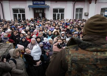 Dita e 10 e luftës në Ukrainë! Rusia shpall armëpushim për evakuimin e banorëve