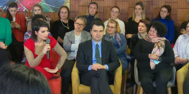 Shpërthen zyra e Lulzim Bashës, plas konflikti i rëndë