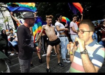 B*thq*ri Gaz Bardhi ka gojë dhe i flet Sali Berishës: Ti je non-grata, nuk mund të na imponohesh