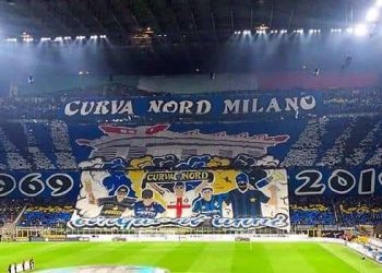 Interi “i vetëm” në derbin e Italisë/ Ultrasit braktisin skuadrën pa asnjë shpjegim