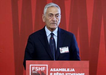 “Sporti nuk duhet bërë politikë”, presidenti i Futbollit të Italisë mesazh Erion Veliajt