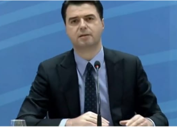 LAJM I FUNDIT/ Lulzim Basha jep dorëheqjen nga kreu i partisë Demokratike