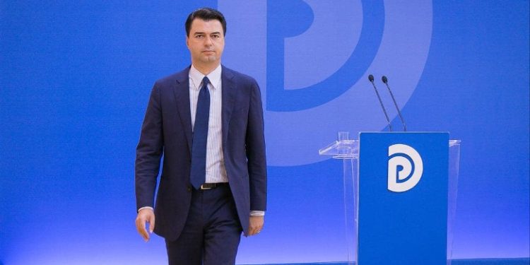 Krisja e madhe / 32 nga 59 deputetë të PD-së kundër Bashës. Publikohet lista e emrave